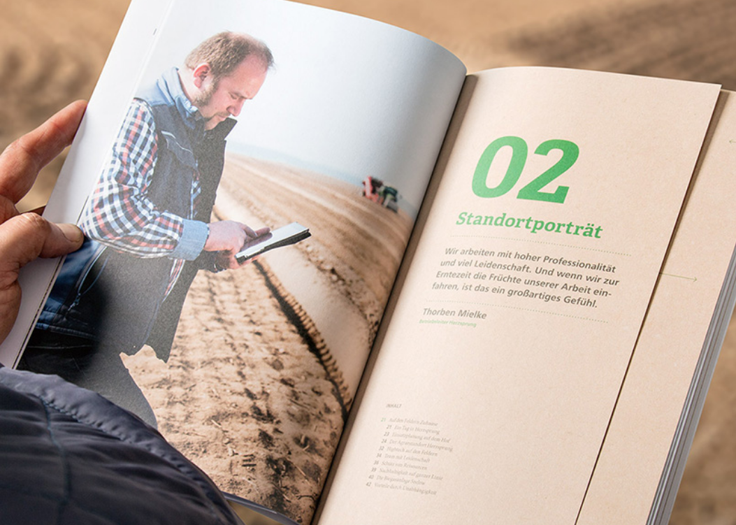 農(nóng)業(yè)宣傳冊 農(nóng)業(yè)生物技術(shù)畫冊設(shè)計